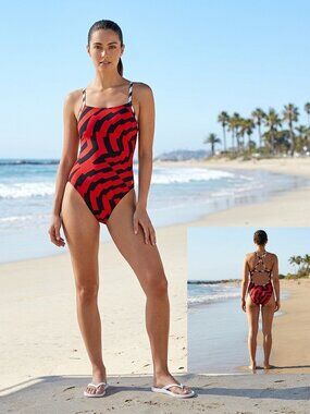 Speedo Women's  Swimwear Cross Back Color Red Size 6/32